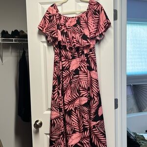 Brand New w/Tags Off the Shoulder Size Large